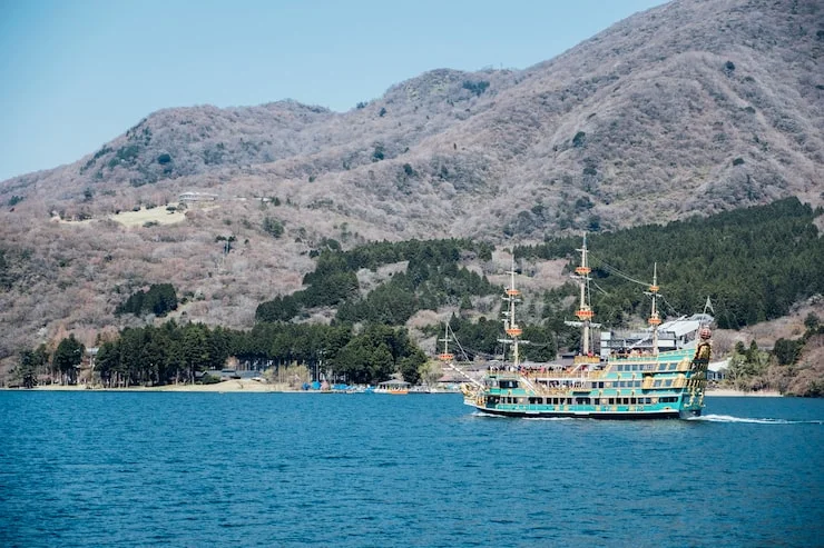 Khasab Musandam tour from Dubai featuring a traditional dhow cruise through scenic fjords.